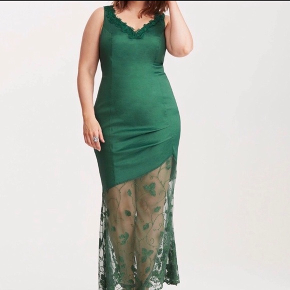 torrid Dresses & Skirts - Torrid x DC Formal Poison Ivy Dress